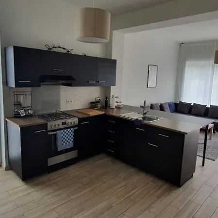 Au 169 La Maison Du Coin * Flemalle-Grande